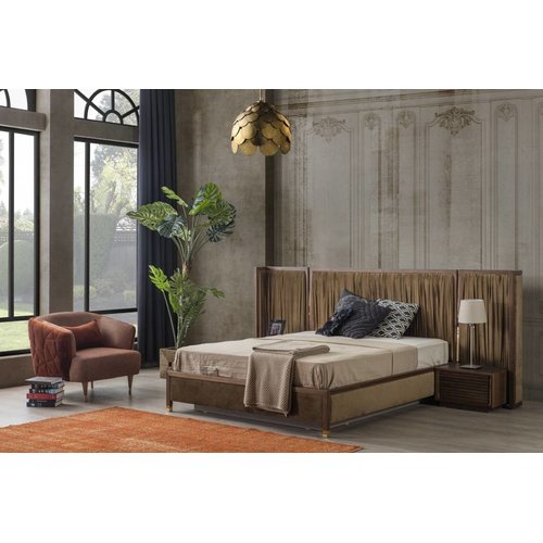 Деревянная кровать Arista 1600 Mois