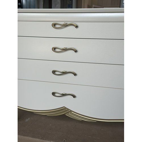 Комод Буккет 4 ш топ емаль Радо