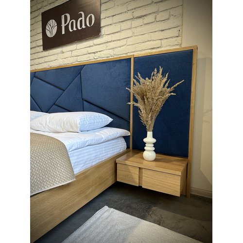 Кровать Элара с мягким изголовьем и двумя навесными тумбами Радо