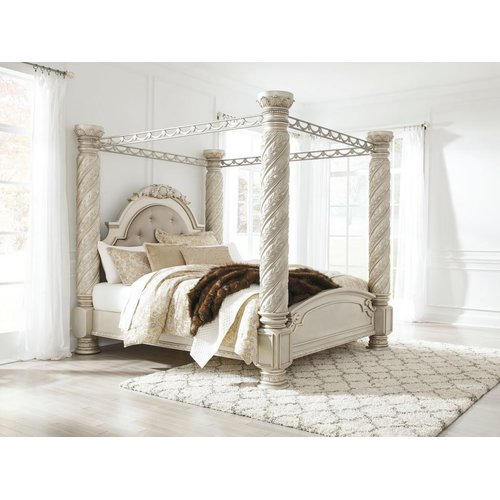 Деревянная кровать Cassimore B750-50-51-62-72-99 King Ashley