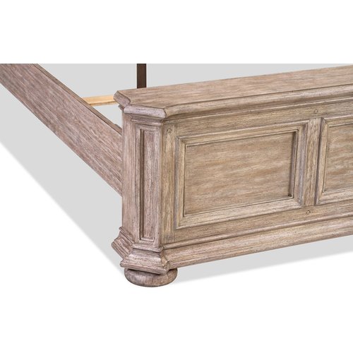 Кровать Cardoso 957-050 Queen