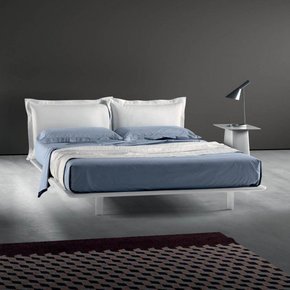 Кровать с мягким изголовьем Модель №19