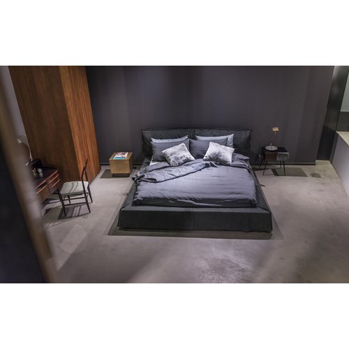 Ліжко з м'яким узголів'ям Модель №17