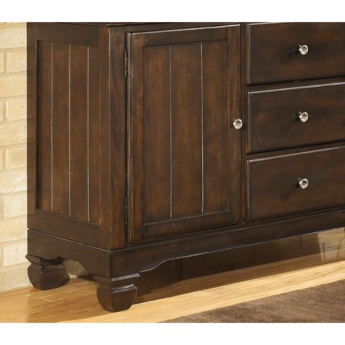 Комод Hayley D480-80 Ashley