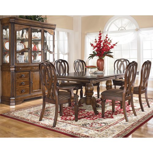 Стілець Hamlyn D527-01 Ashley