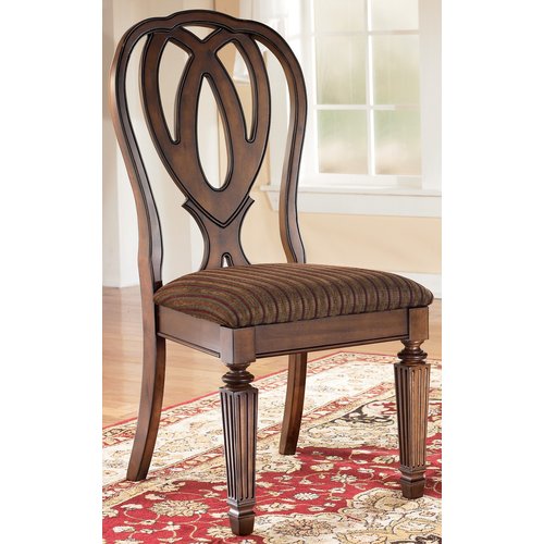 Стілець Hamlyn D527-01 Ashley